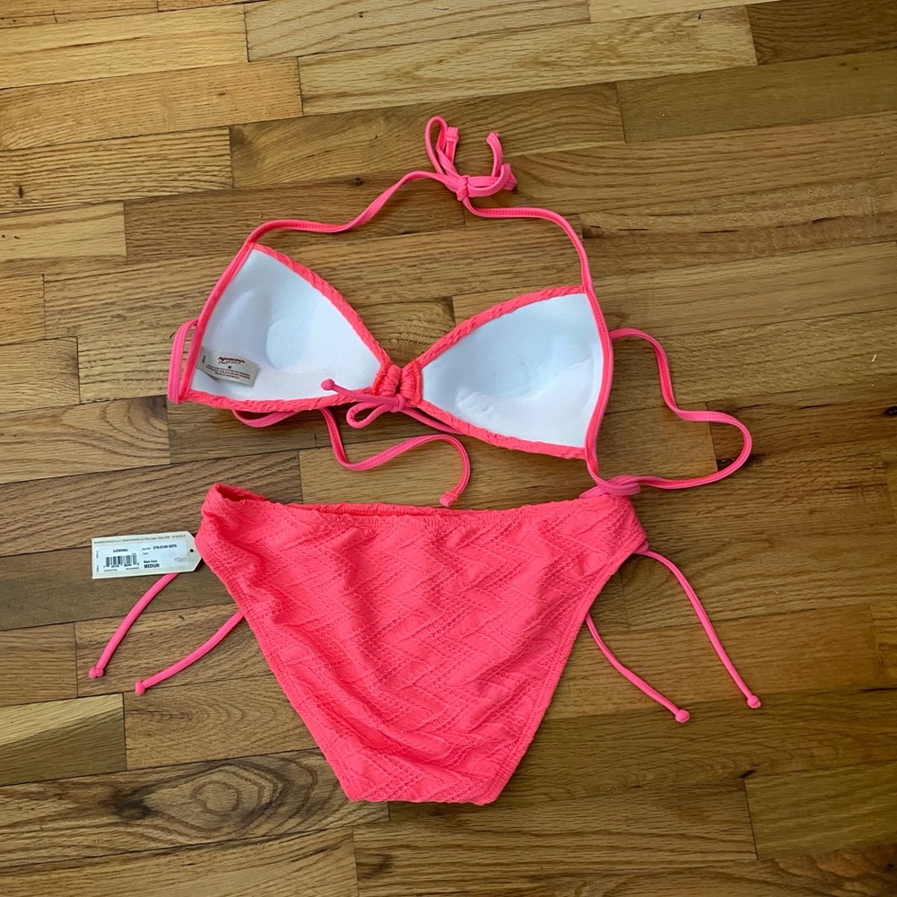 Bathing suit - Picture 2 of 2
